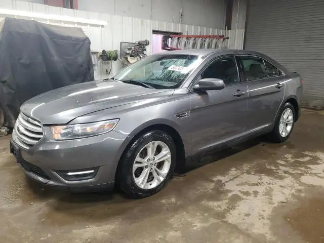 1FAHP2E85DG200884