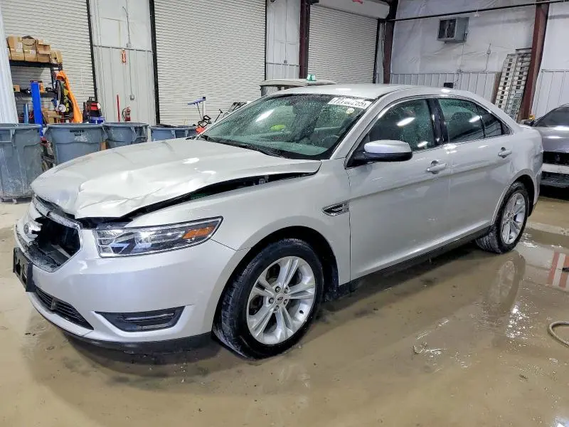 1FAHP2E85FG130256