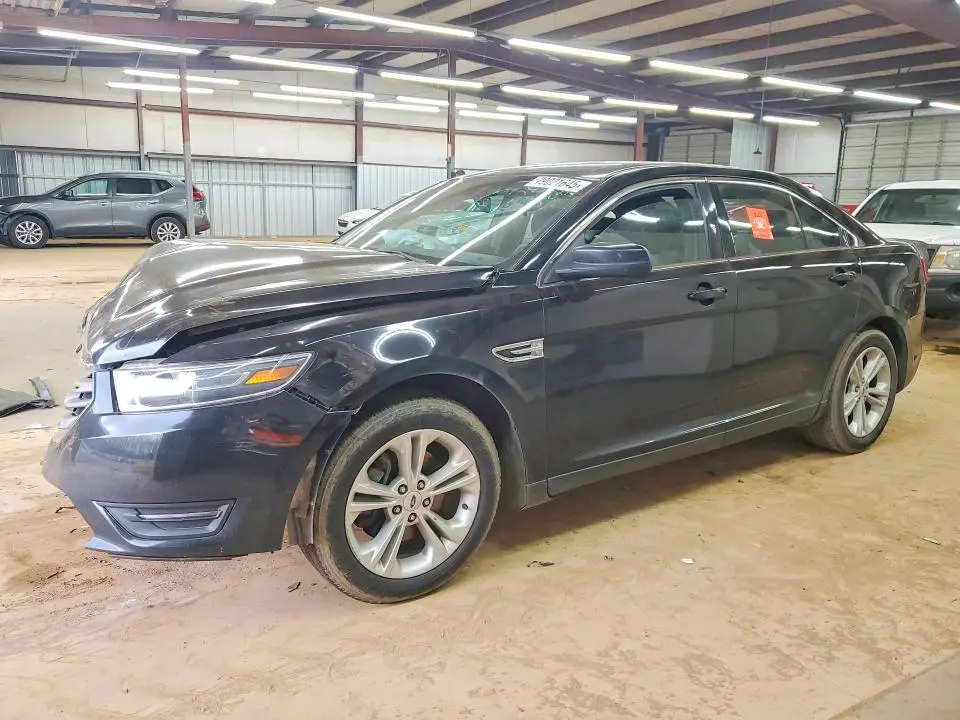 1FAHP2E85HG126209