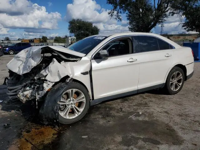 1FAHP2E85JG107052