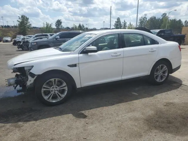 1FAHP2E86DG122390