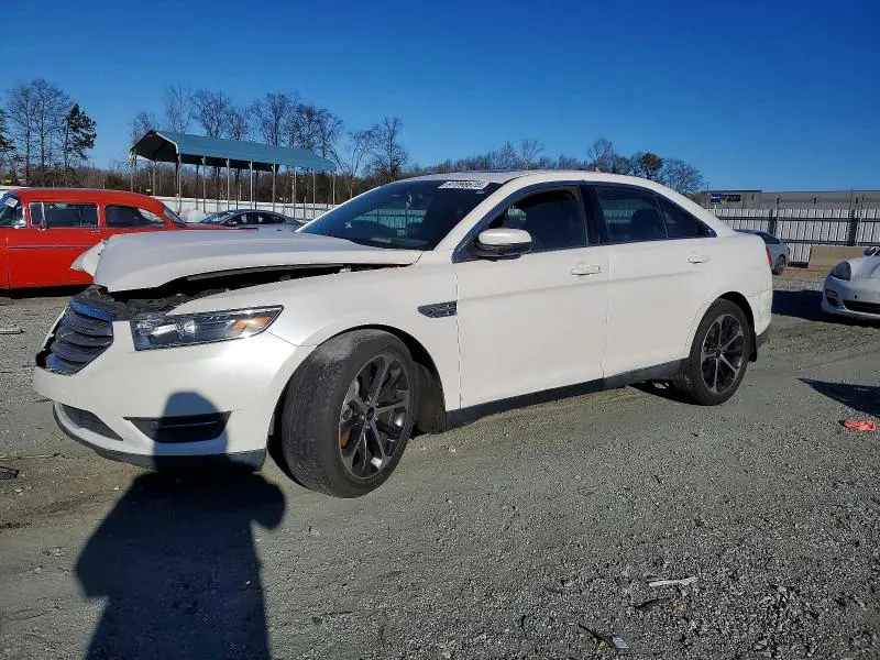 1FAHP2E87FG158513