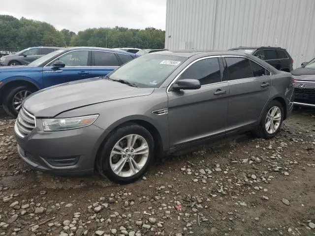 1FAHP2E88DG158890
