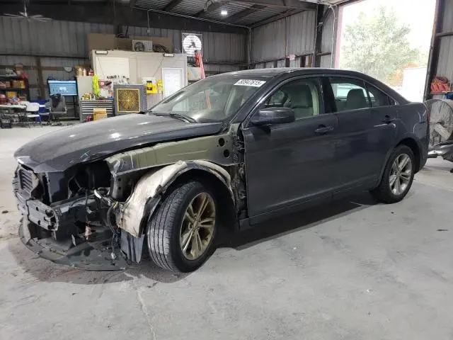 1FAHP2E89HG132210