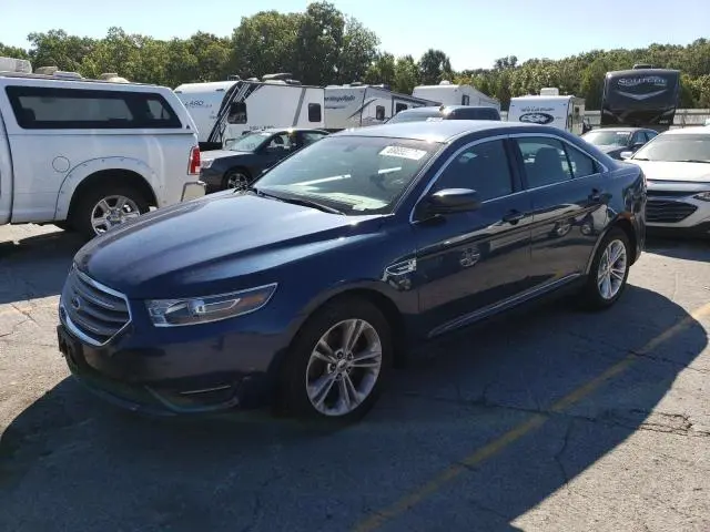 1FAHP2E89HG138945