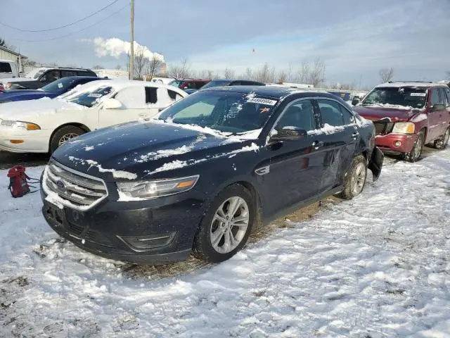 1FAHP2E90HG128135