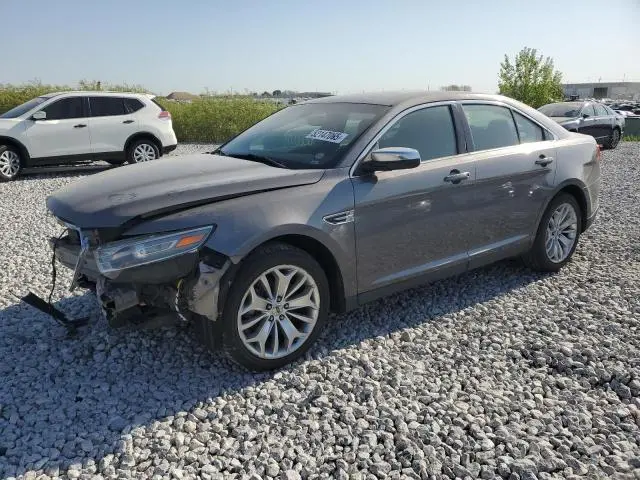1FAHP2F82DG201523