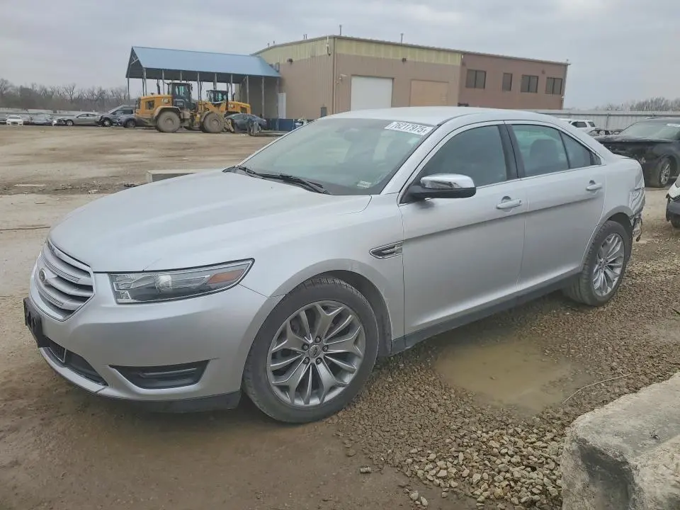 1FAHP2F83DG131000