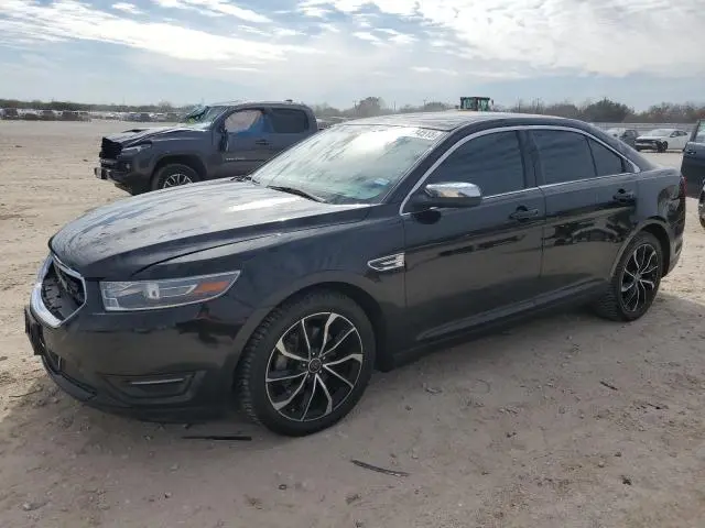 1FAHP2F83KG118034
