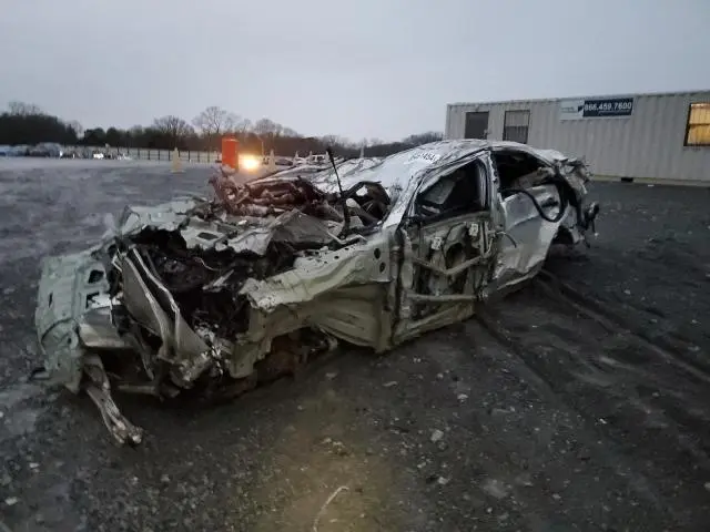 1FAHP2F88HG102260