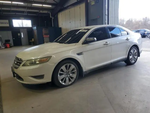 1FAHP2FW8AG148126
