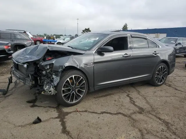 1FAHP2H87KG110550