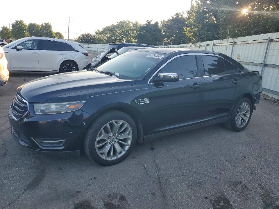 1FAHP2J88KG107084