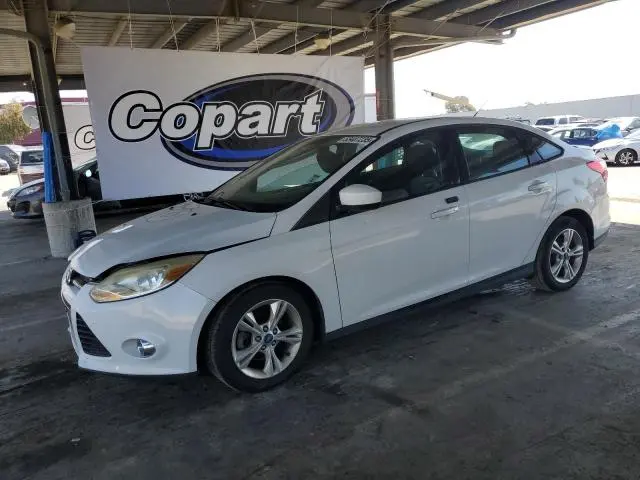 1FAHP3F22CL130833