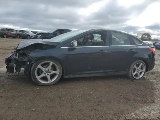 1FAHP3J2XCL335033