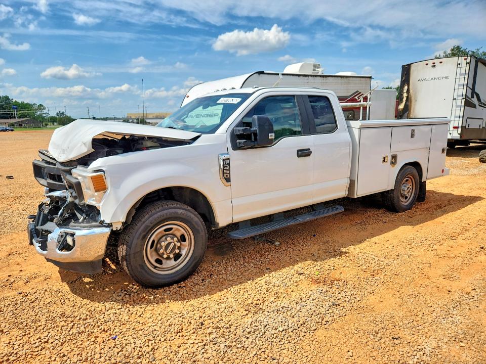 1FD7X3E61MED57006