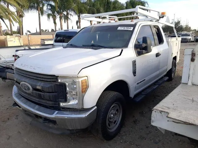 1FD8X3FT5KED04203