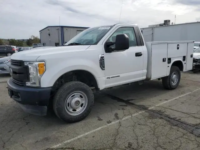 1FDBF2BT3HEE09839