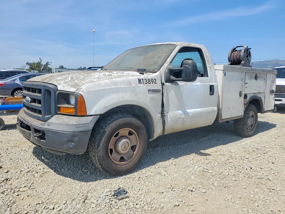 1FDNF20536EB08261