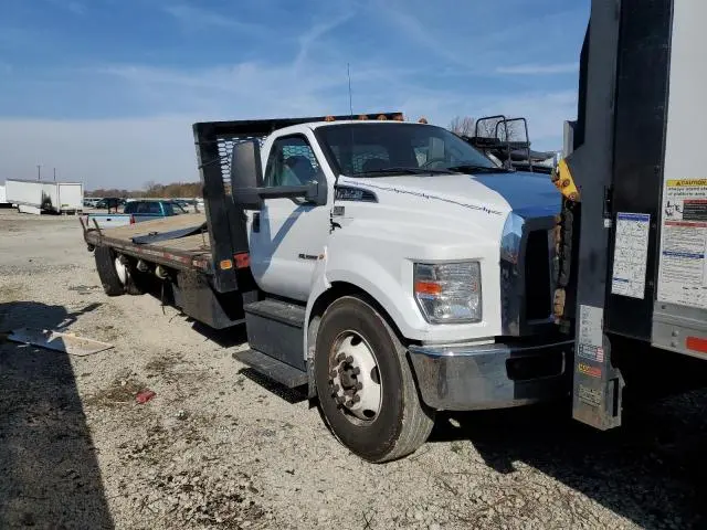 1FDNF7DC9HDB12636