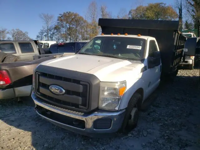 1FDRF3GT4CEA36882