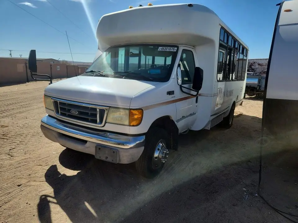 1FDXE45S33HB85132