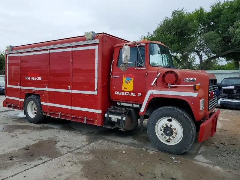 1FDXR72P7KVA56932