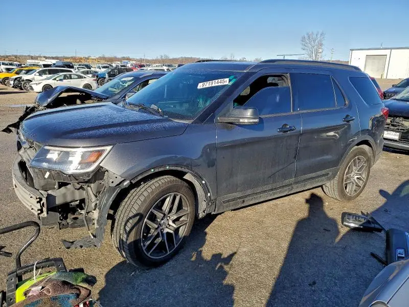 1FM5K8GT0GGA43670