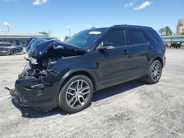 1FM5K8GT2JGA79528