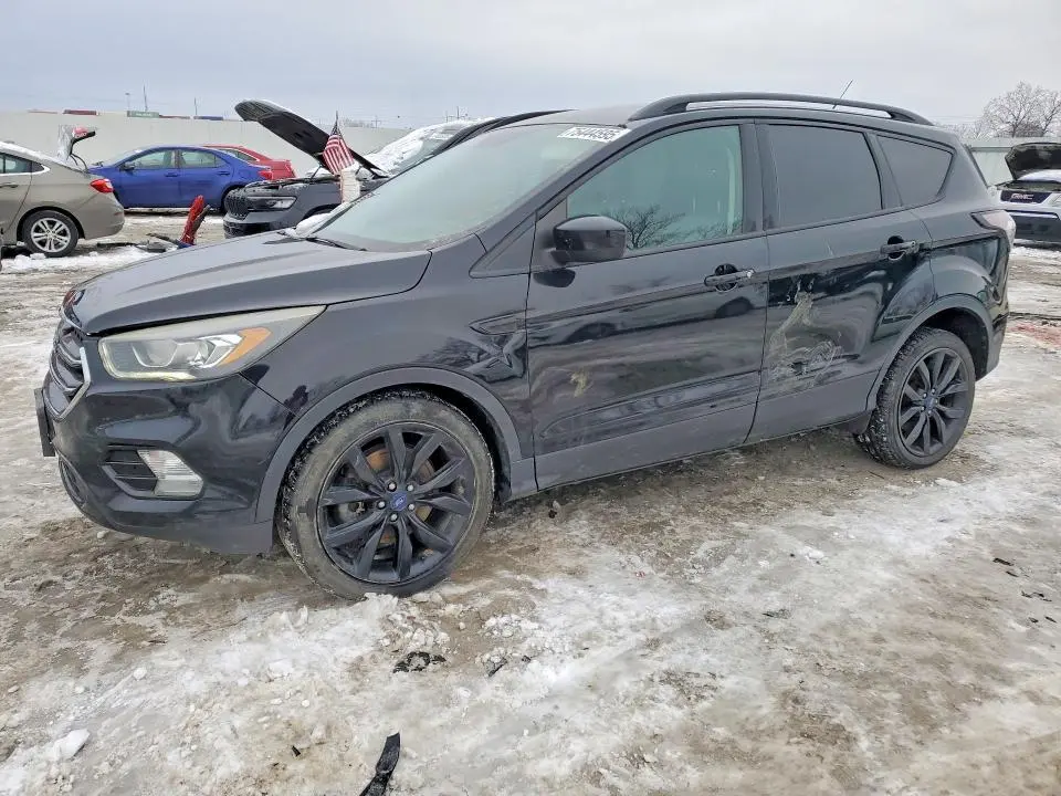 1FMCU9G96HUE58653