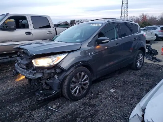 1FMCU9JD8HUD02885