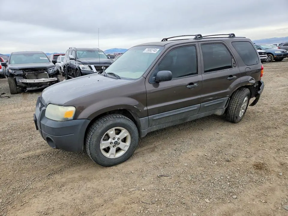 1FMYU93107KA38600