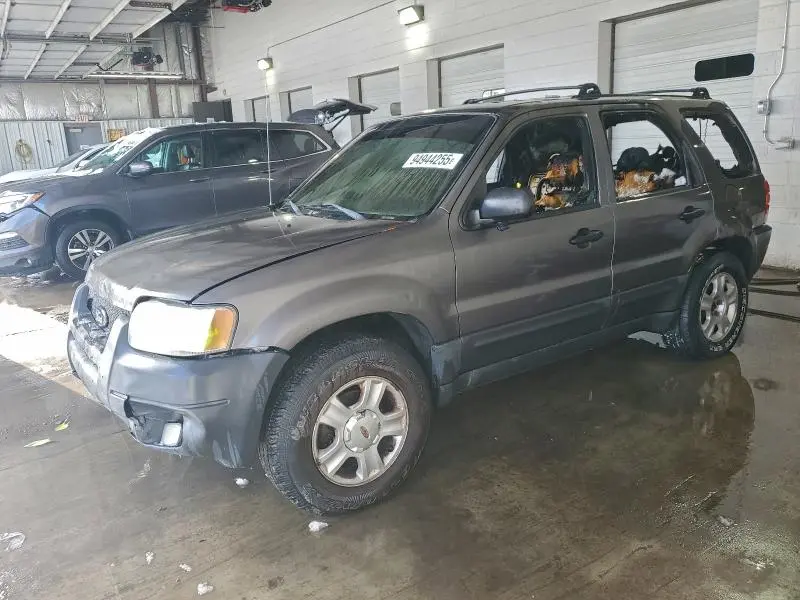 1FMYU93144KA36084