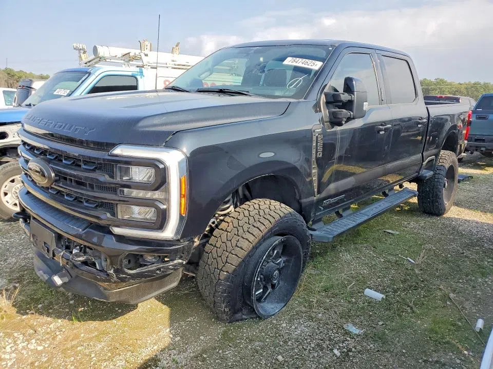 1FT8W2BT8PEE06111