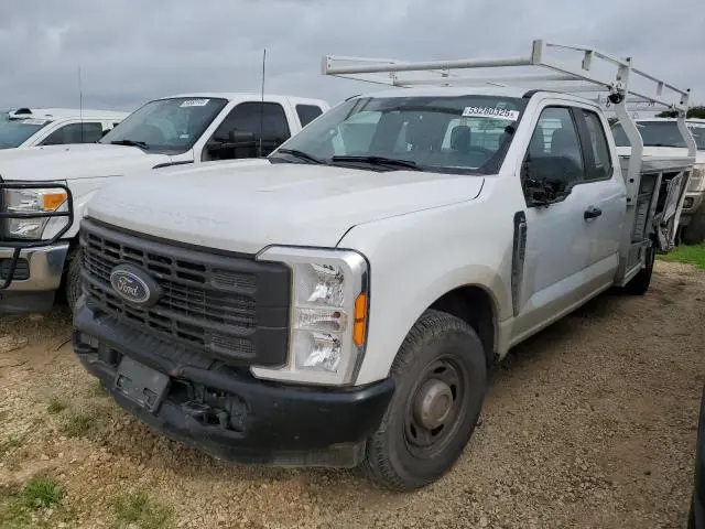 1FT8X2AA4PED51153