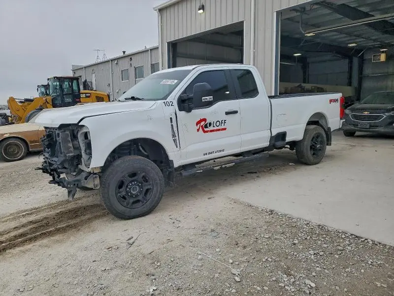 1FT8X3BA5PEC11505