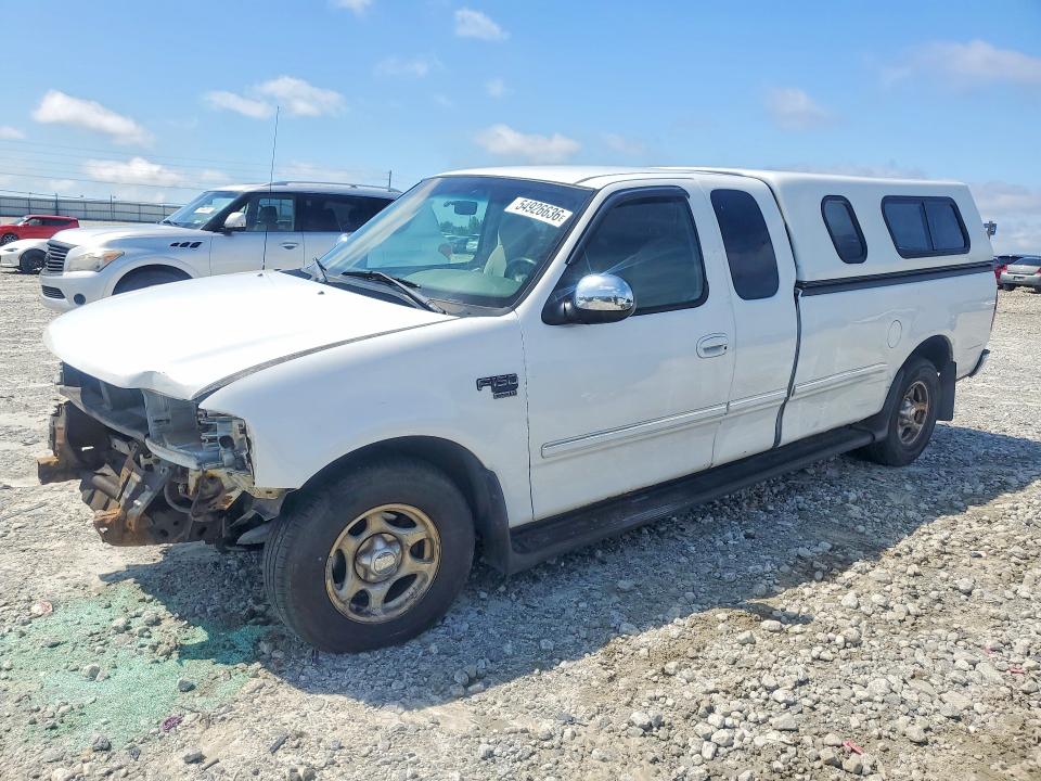 1FTRX17L9WNC20144