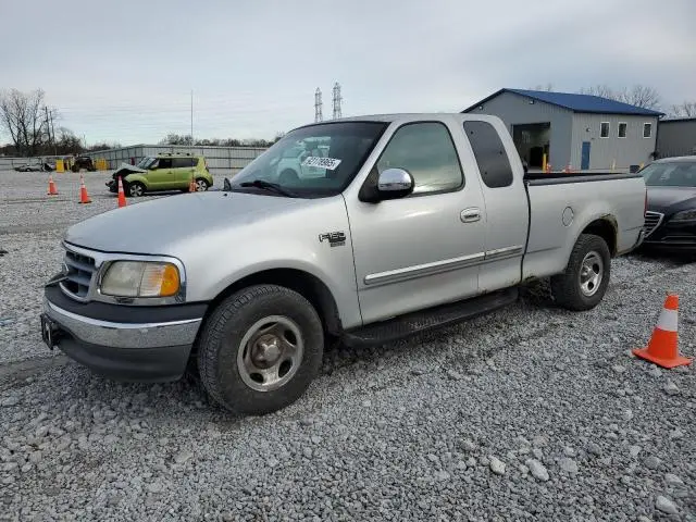 1FTRX17W7YNB08956