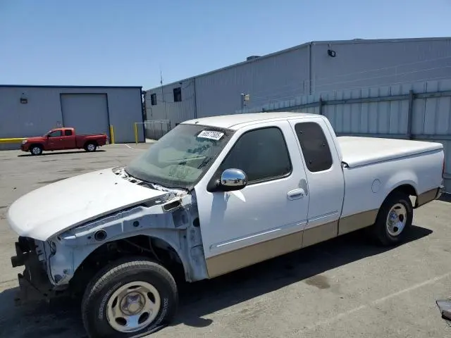 1FTRX17W9YKA49152