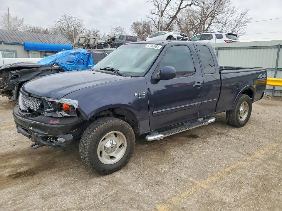1FTRX18L2YNB83195