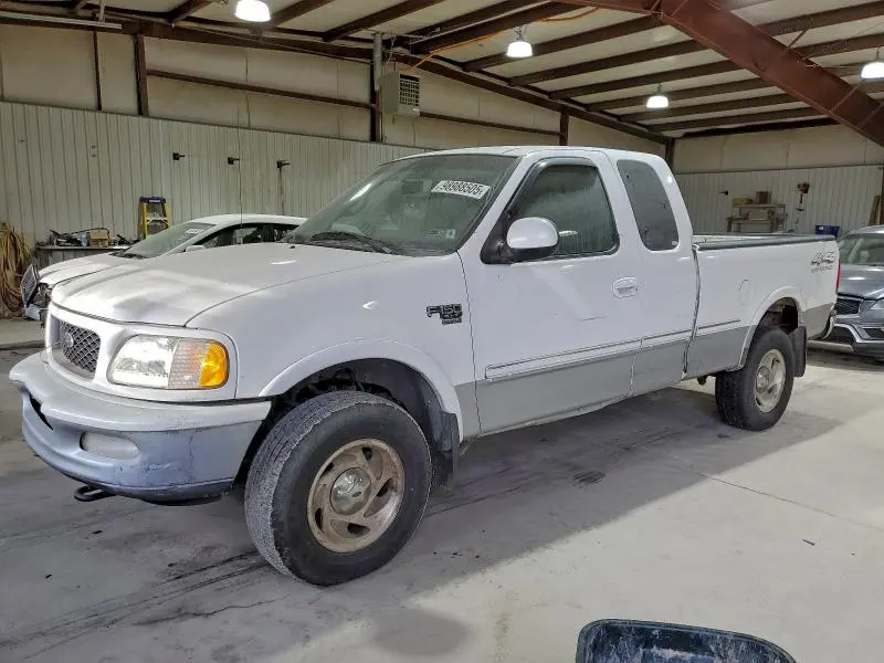 1FTRX18L3WNC39660