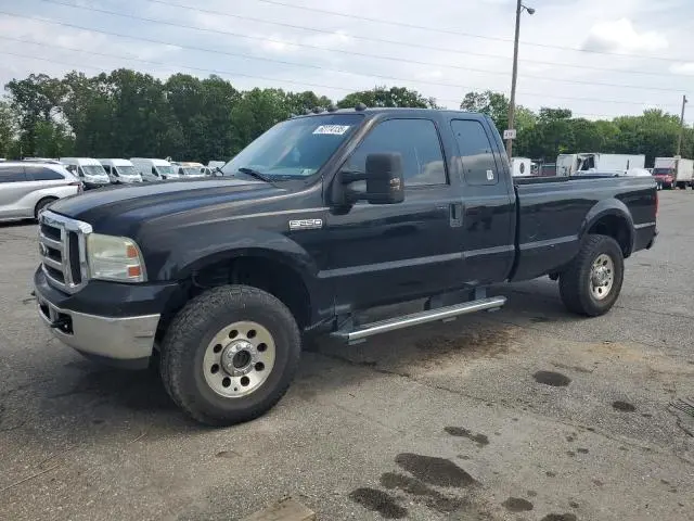 1FTSX21556ED55204
