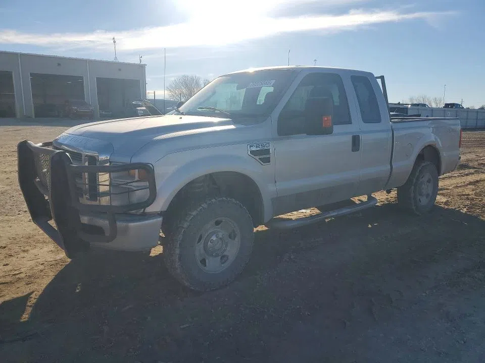 1FTSX21YX8EB67582