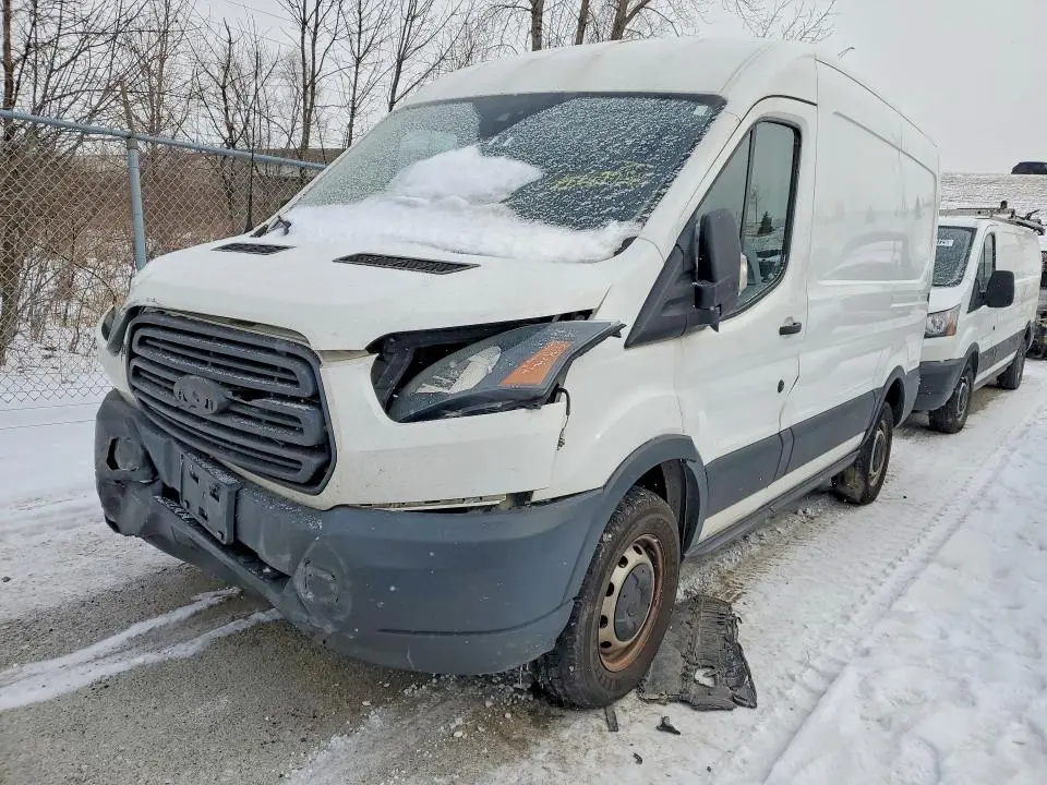 1FTYR1CM0GKA13231