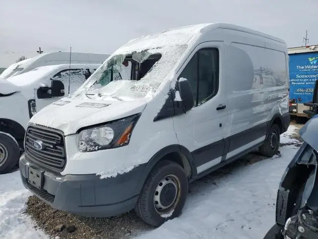 1FTYR1CM2JKB26024