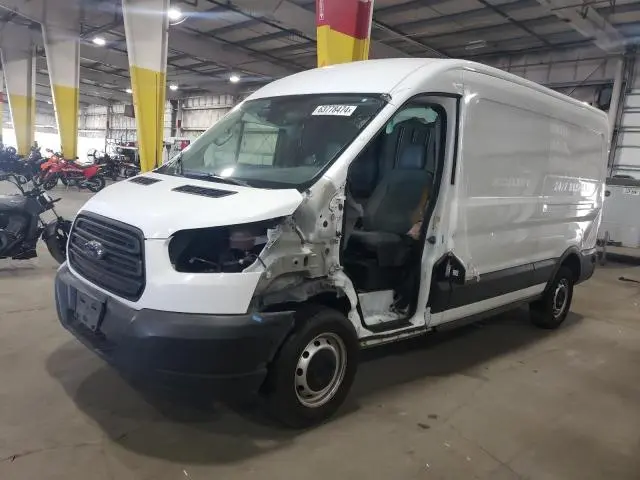 1FTYR2CM3KKA15179