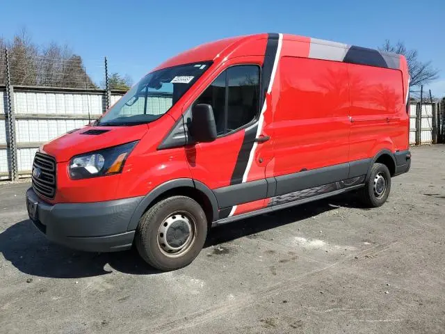 1FTYR2CM6JKA32153