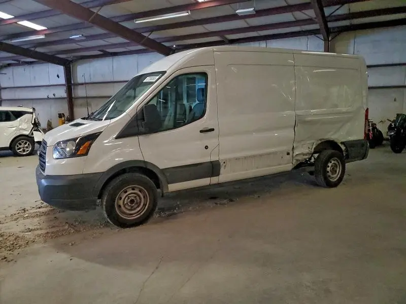 1FTYR2CM8KKB37746