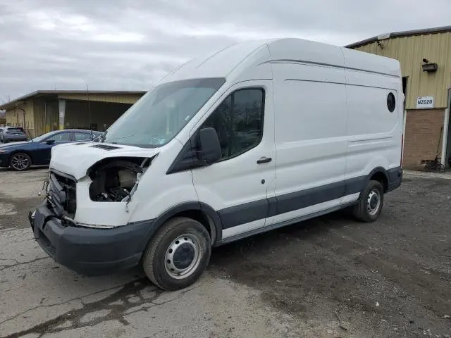 1FTYR2XM6KKA82420