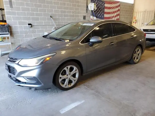 1G1BF5SM2J7143196